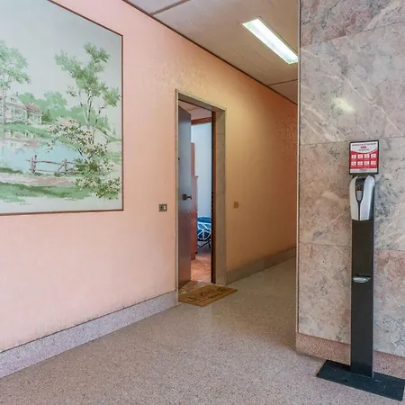 Apartment Zona Navigli - Smart House Con Tv 50 E Fast Wifi