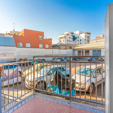 아파트 Zona Navigli - Smart House Con Tv 50 E Fast Wifi 밀라노