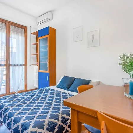 Zona Navigli - Smart House Con Tv 50 E Fast Wifi 아파트 *